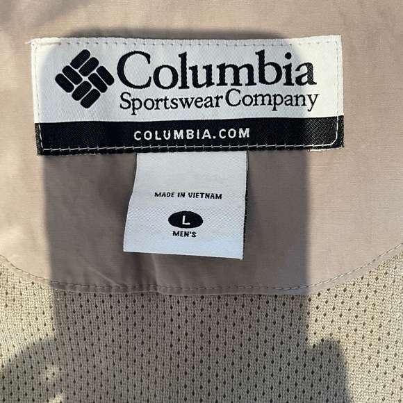 Men’s Columbia Jacket with Zip Closure and High Collar - Picture 6 of 6